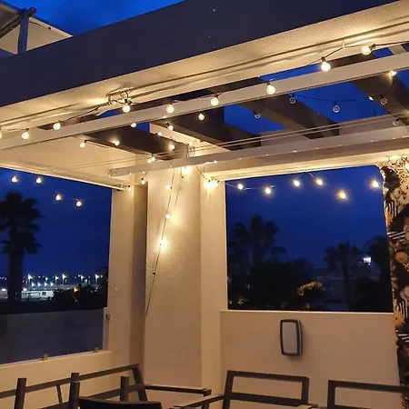 Vera 2 روخاليس